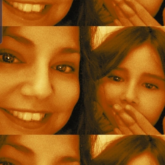 Meet your Posher, Mavis - Picture 1 of 1